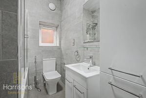 Photo 26- click for photo gallery